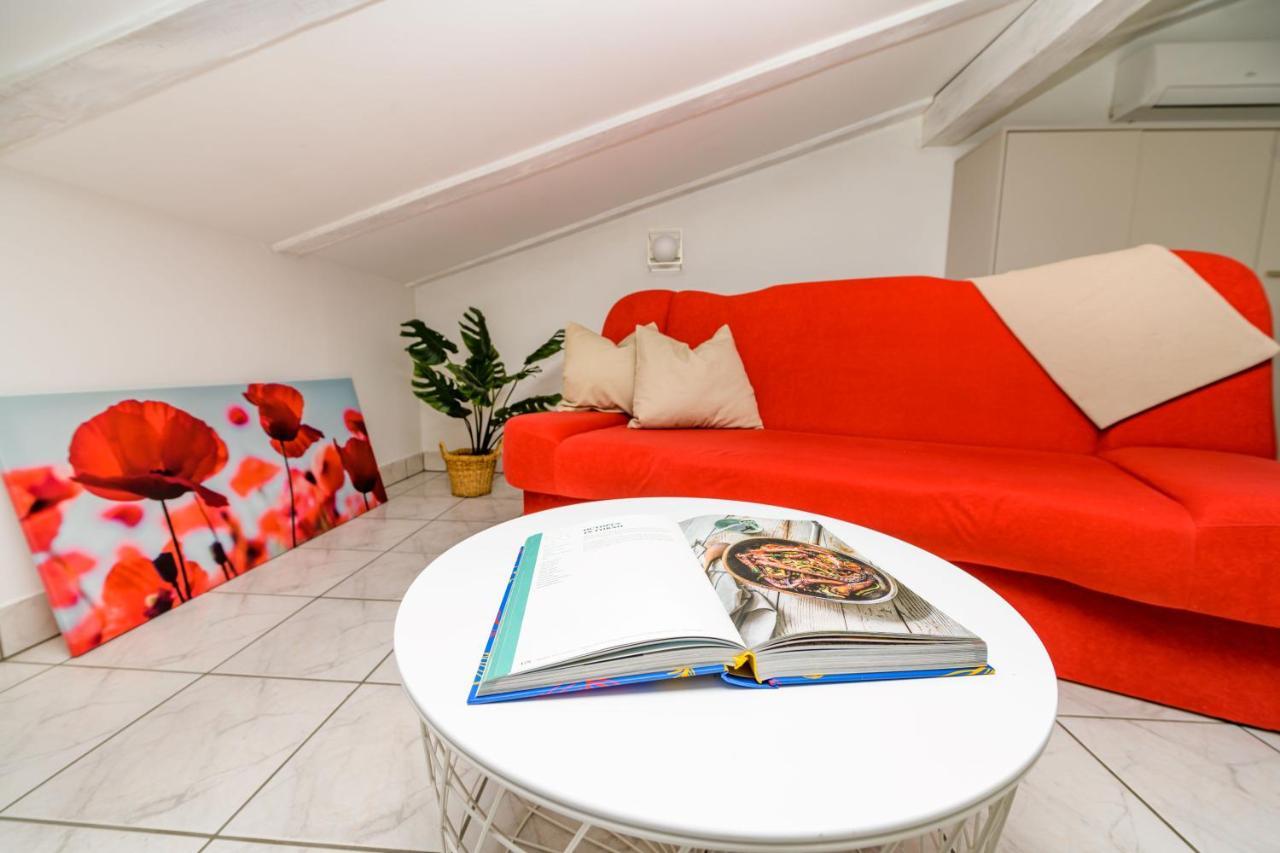 Apartament House Rosa Mali Lošinj Zewnętrze zdjęcie